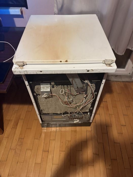 Печка  gorenje с четири котлона ел