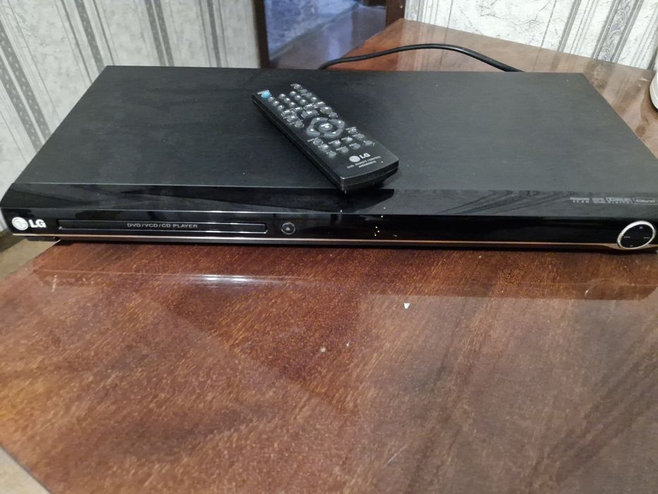 Видеоплеер и DVDплеер