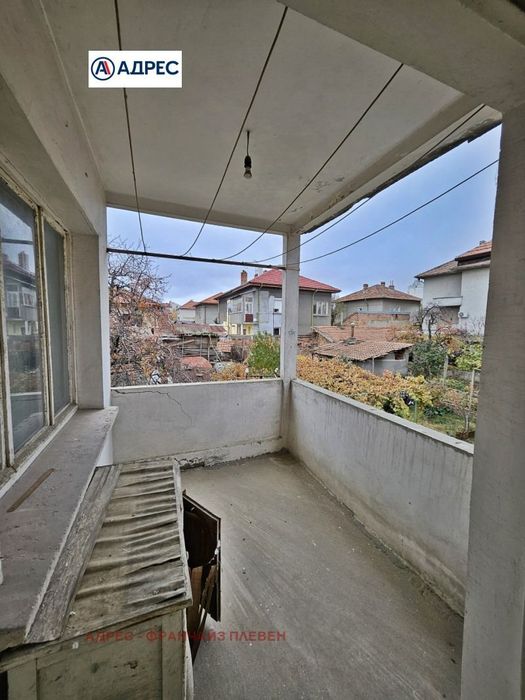 Продава се Етаж от къща в Плевен, Сторгозия - 80 кв.м за 1750 €/кв.м - Снимка #7