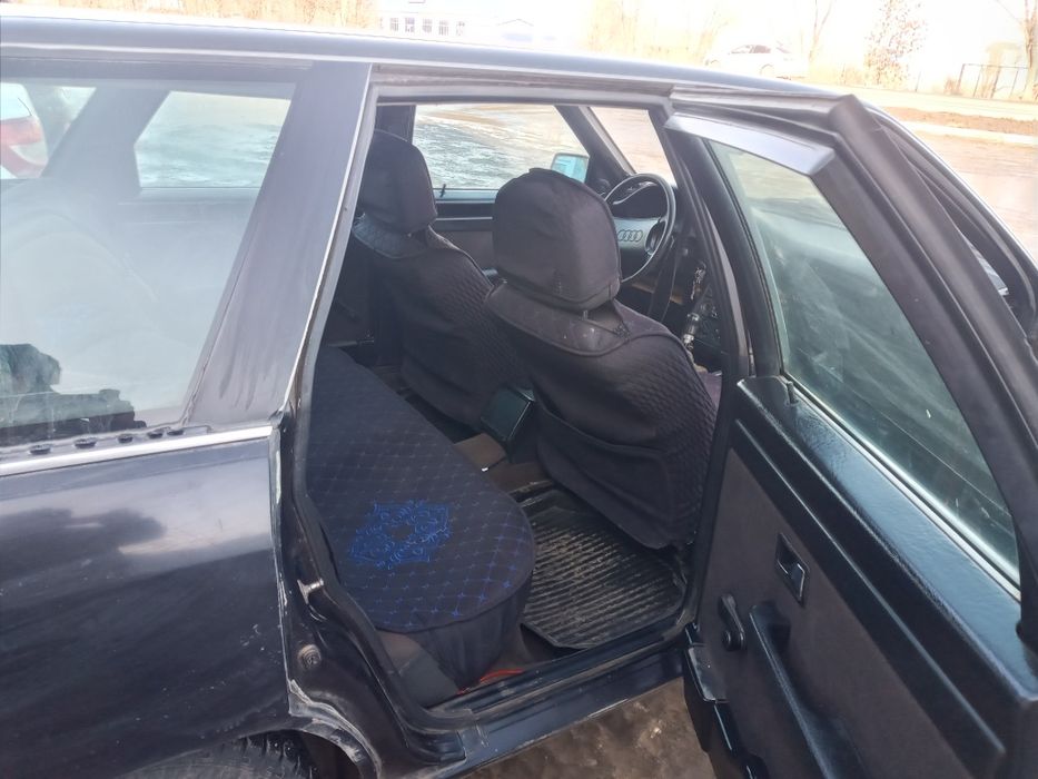 Audi 100 сатылады