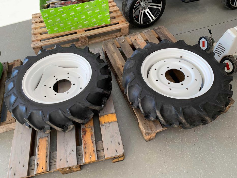 Roti noi tractor ISEKI Kubota etc. inclusiv Jante Originale