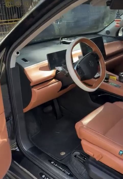 Липмотр с16. Сотилади. Керамика брон