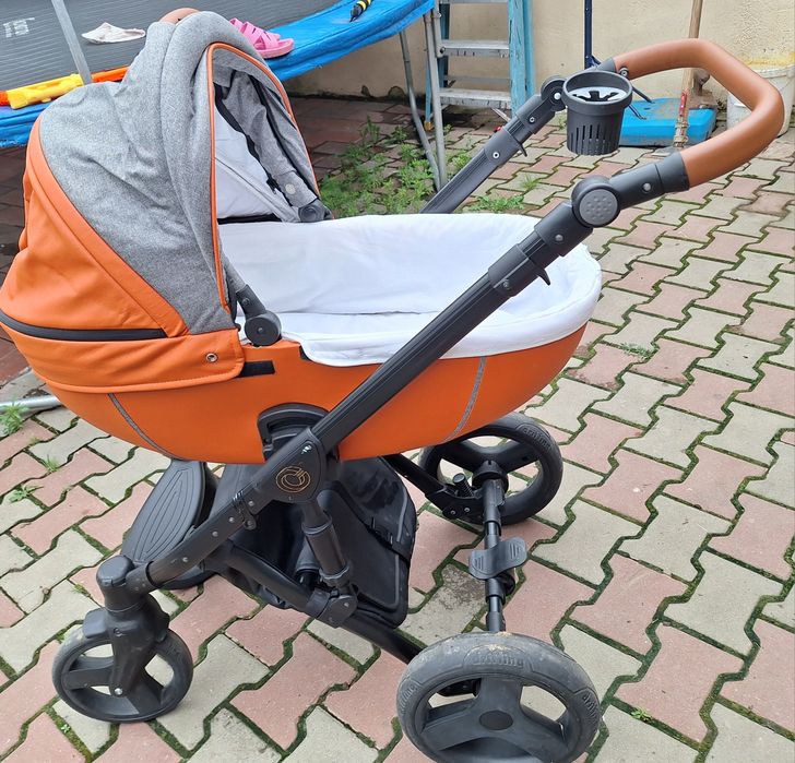 Căruț-landou- scoica