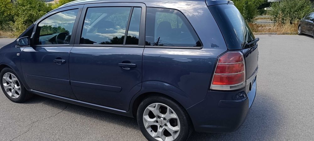 Opel Zafira бензин 1,8