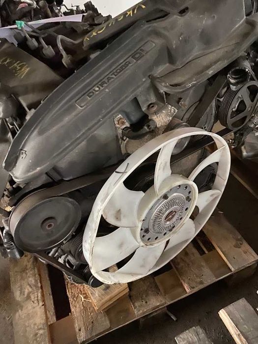 Двигатель Ford Transit 2.0, 2.4см (Форд Транзит), в навесе, из Европы