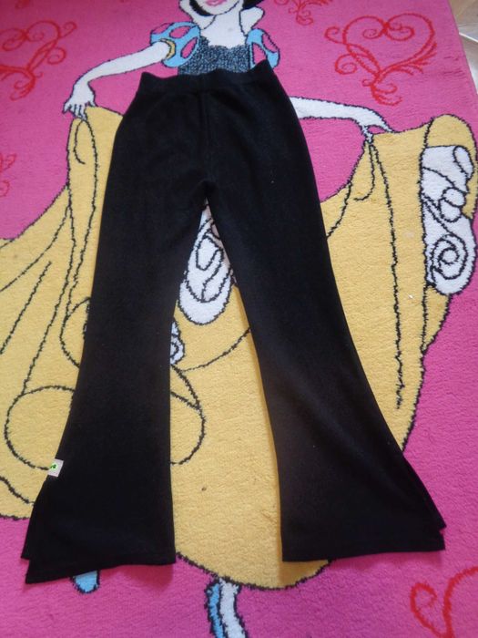 Vand paltaloni de fetita evazati 2.