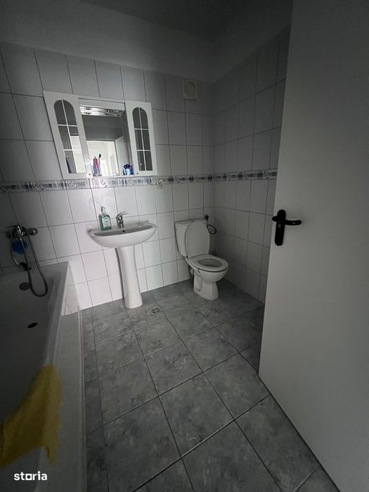 Apartament 2 camere Gavana 3,Pitesti zona Liceul Sanitar
