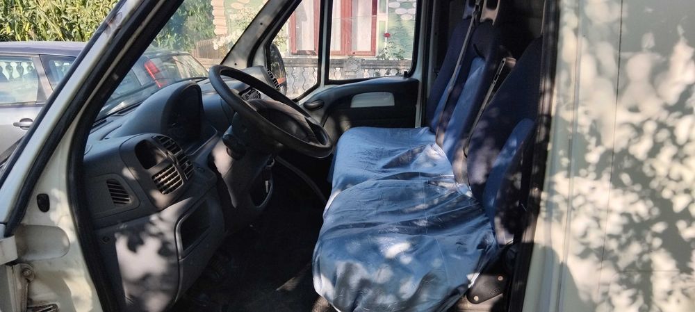 Dubă. Peugeot. Boxer.