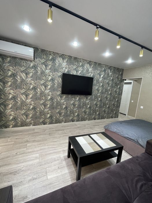 1-ком Lux ночь 10000, 2часа 5000