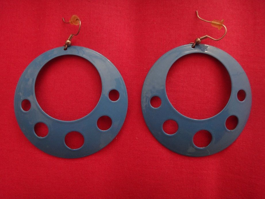 8 чифта обеци за 25лв