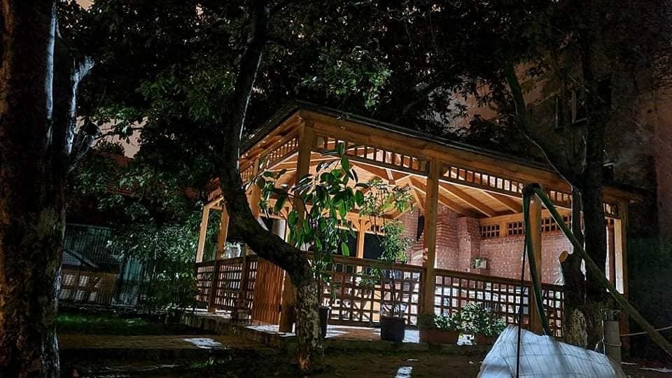 Executăm lucrări diverse din lemn stratificat, calitate garantată !