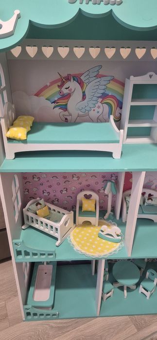 Игровой кукольный домик