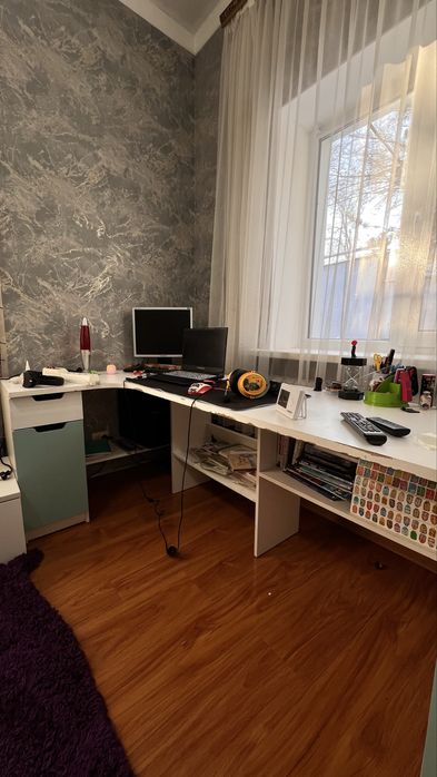 Продам угловой письменный стол