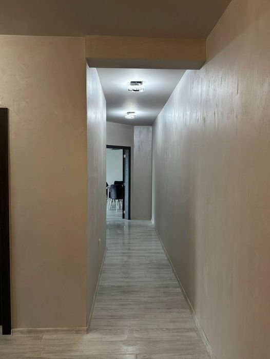 Дава се под наем Тристаен апартамент в Варна, Бриз - 135 кв.м за 1166.88 € - Снимка #8