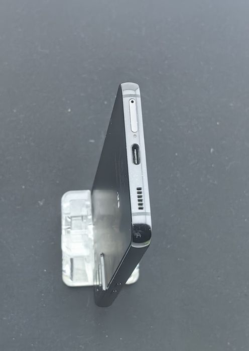 Samsung Galaxy S22 5G 128 GB ID-idk158