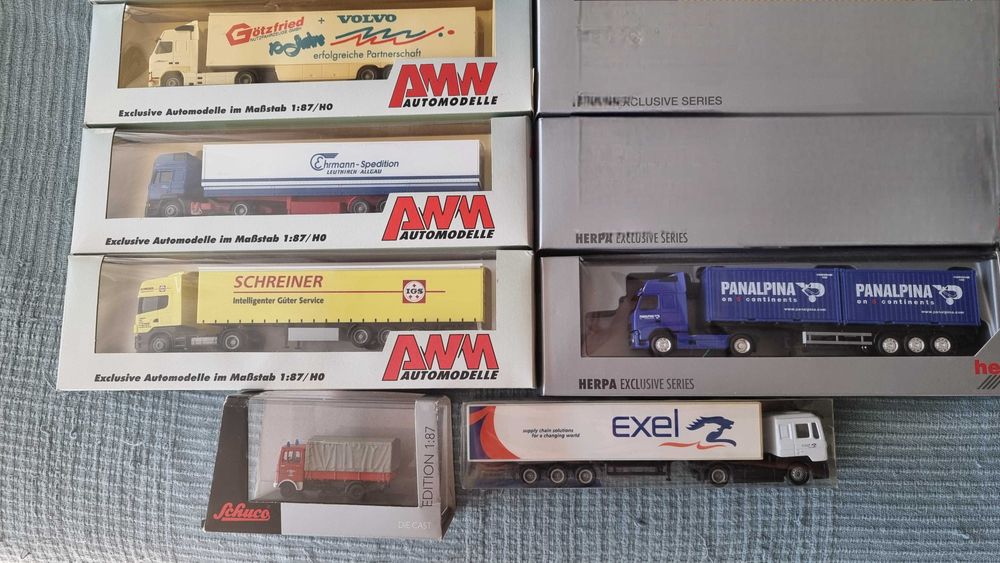 Se vinde machete Camion Herpa si AMW