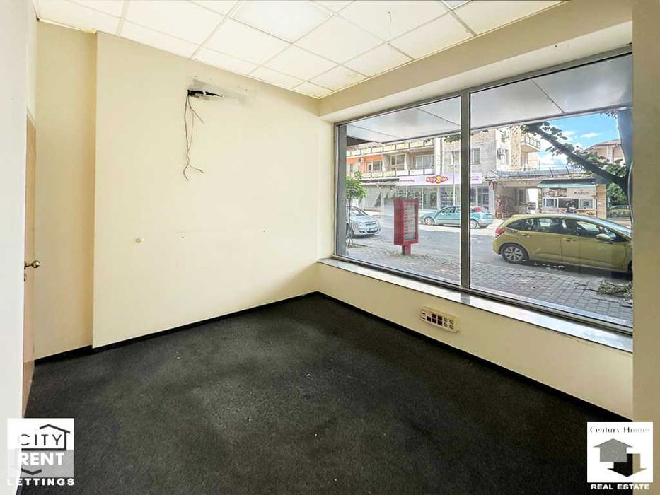 Дава се под наем Офис в Велико Търново, Център - 117 кв.м за 2600 € - Снимка #3