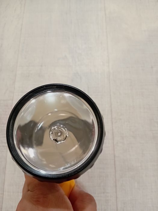 Фонарь ручной, повортный