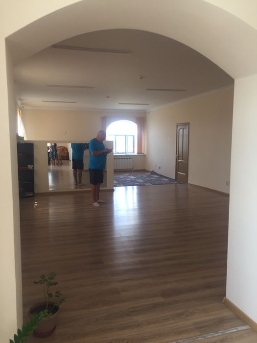 Продается Квартира 197м2