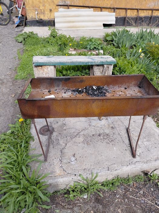 Продам отличный разборный мангал