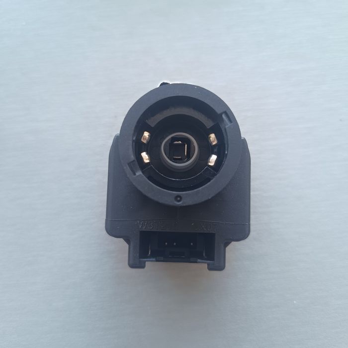 Баласт за фар  MAZDA 3, 6, CX-5, Outlander , CR-V , Civic , W3T21571