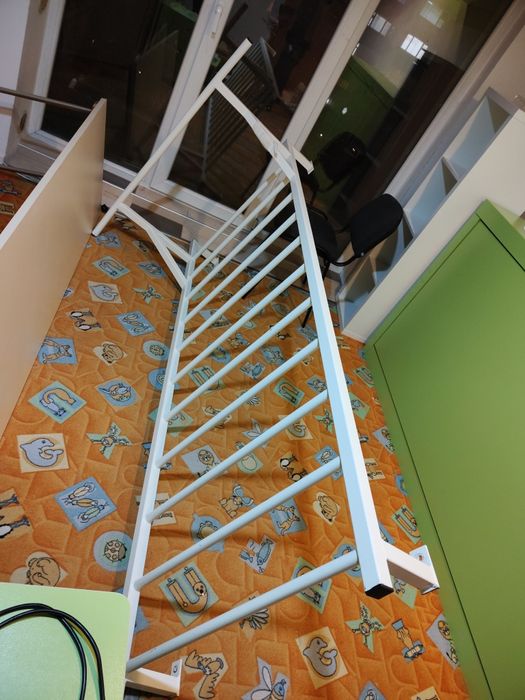 Шведска стена за трениране