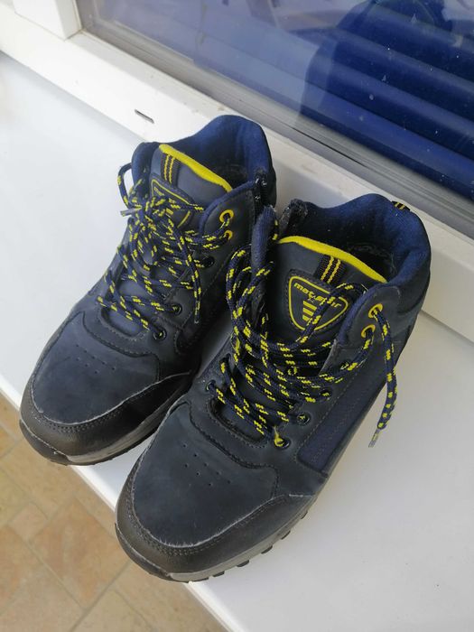 Зимни обувки за момче, 36 размер