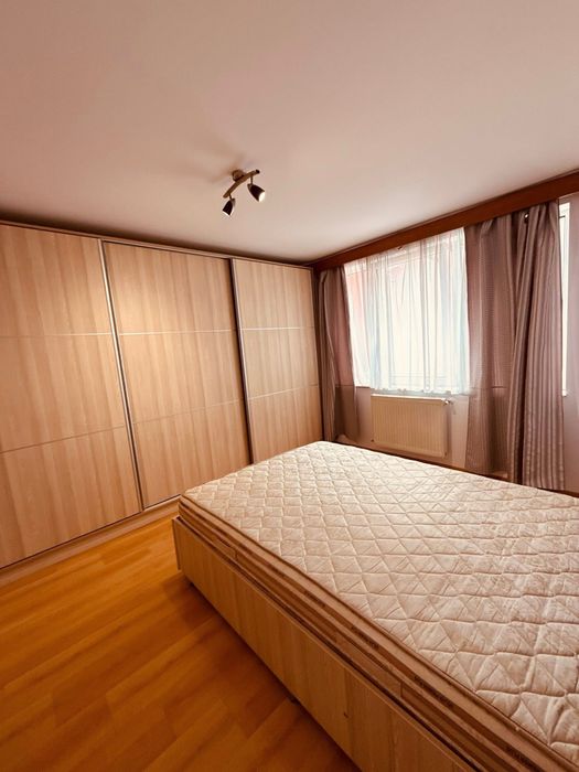 3 Camere 95 MP 7noi