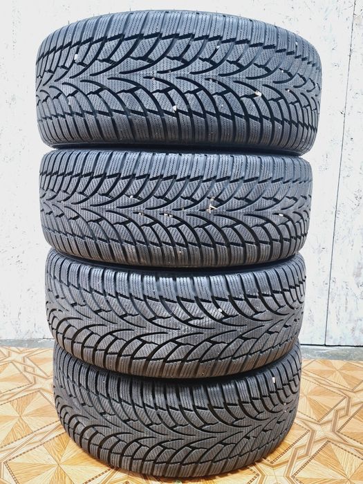 Set Jante cu anvelope iarna  215 45 17 Originale Seat Ibiza 6F R17