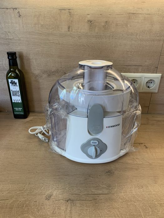 Соковыжималка Kenwood Vita Pro-Active 500W новая