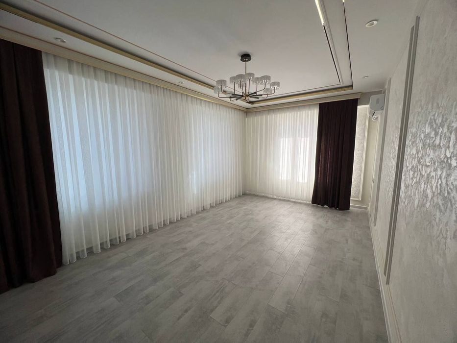 Шахар марказида жойлашган 2  хонали квартира ижарага берилади