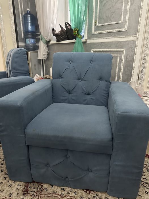 Продам диван в хорошем состоянии