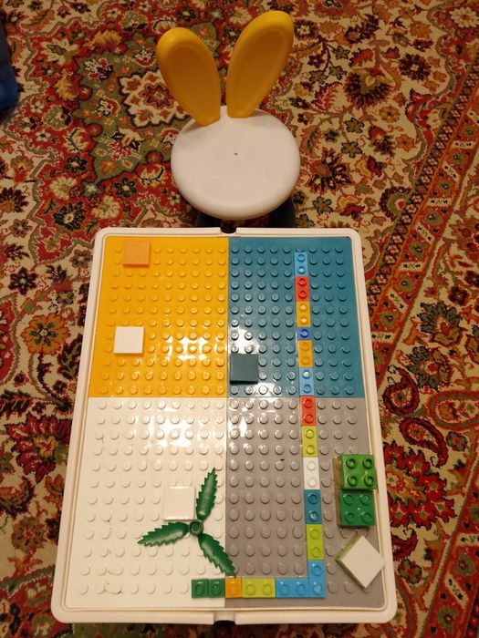 Детский игровой стол 2в1