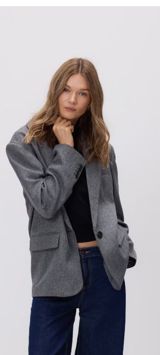 Ново сако Резервед