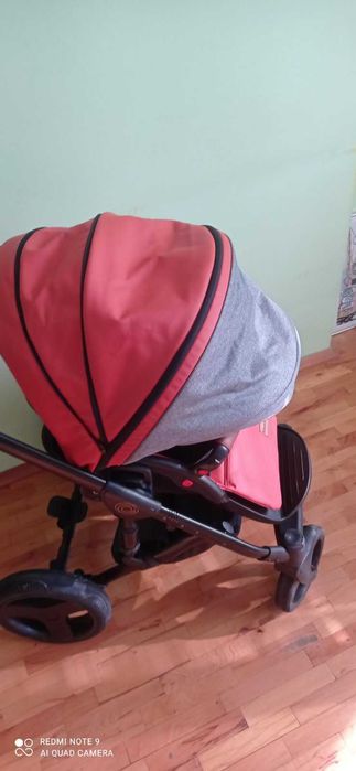 Бебешка количка неразличима от нова Krausman