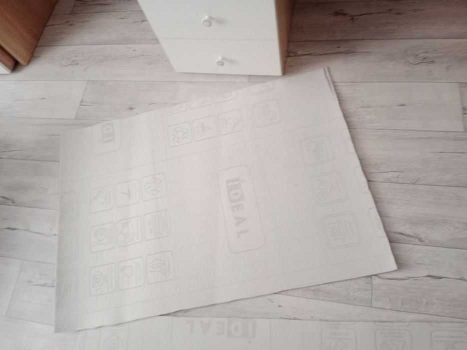 Продам отрезки линолеума