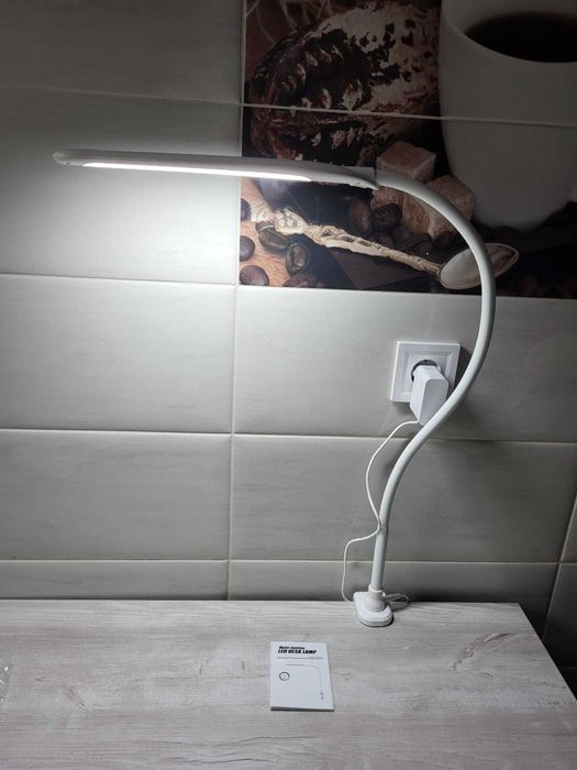 Lampă birou/podea LED, 3 moduri x 10 lumina - Negru/Alb - 7 modele