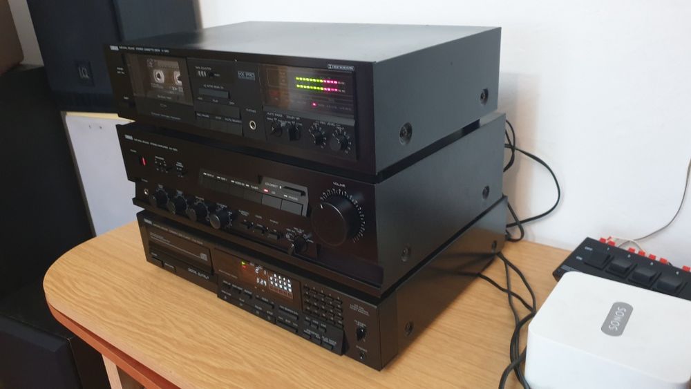 Linie audio Yamaha AX-500