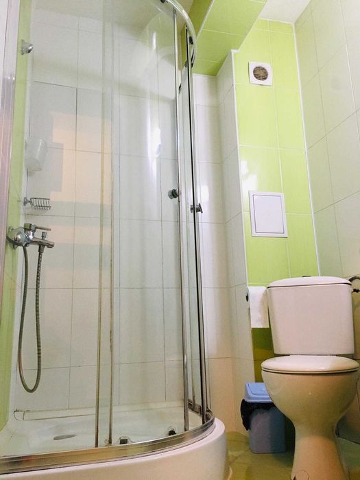 Дава се под наем Двустаен апартамент в Бургас, Лазур - 55 кв.м за 331.5 € - Снимка #3