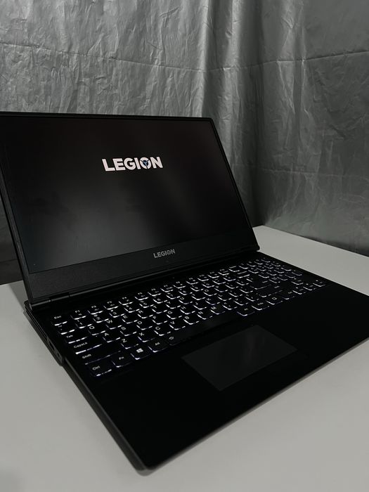 Ноутбук Lenovo legion