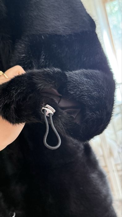 Продам норковую шубу