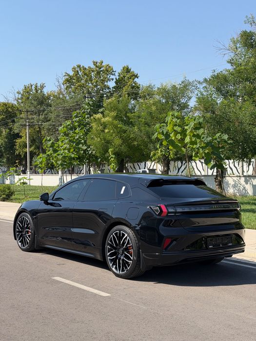 Zeekr 001 you Z-sport 2024йил. Тозза 15минг юрган