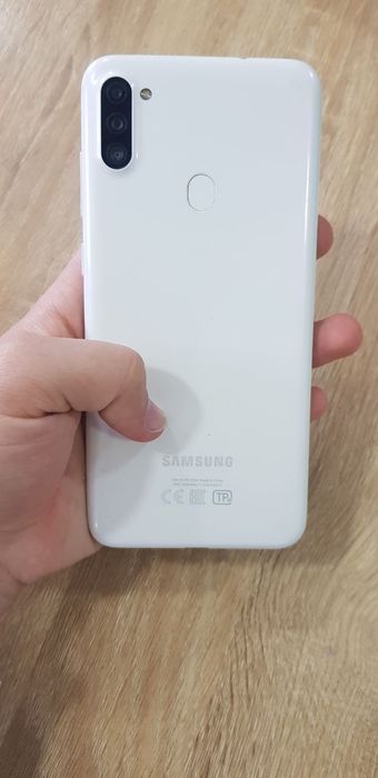 Galaxy A11s  есть Документы  и Коробка