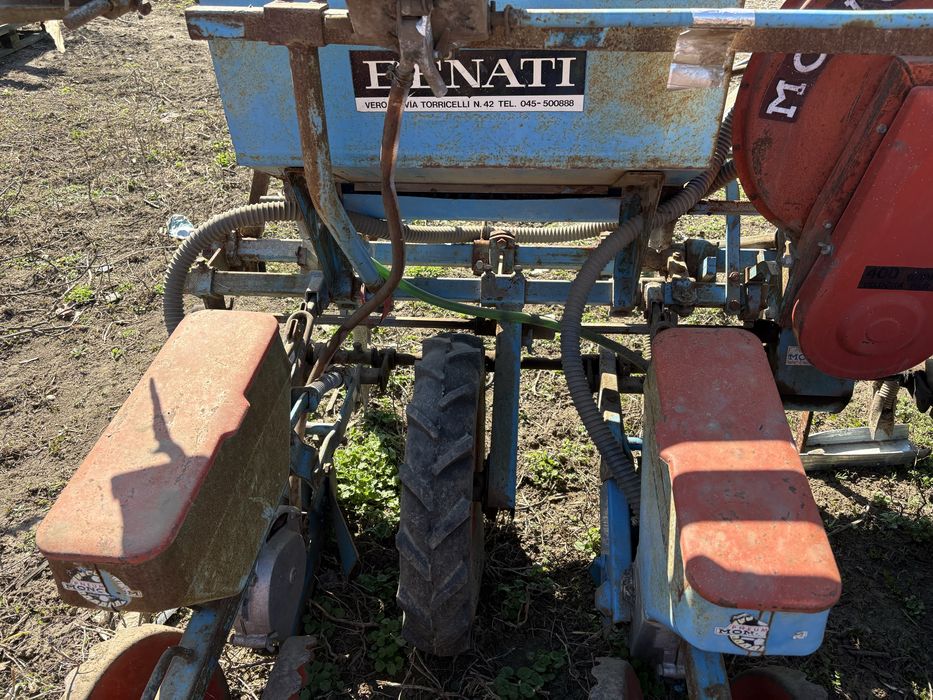 Vand semanatoare monosem 4 randuri