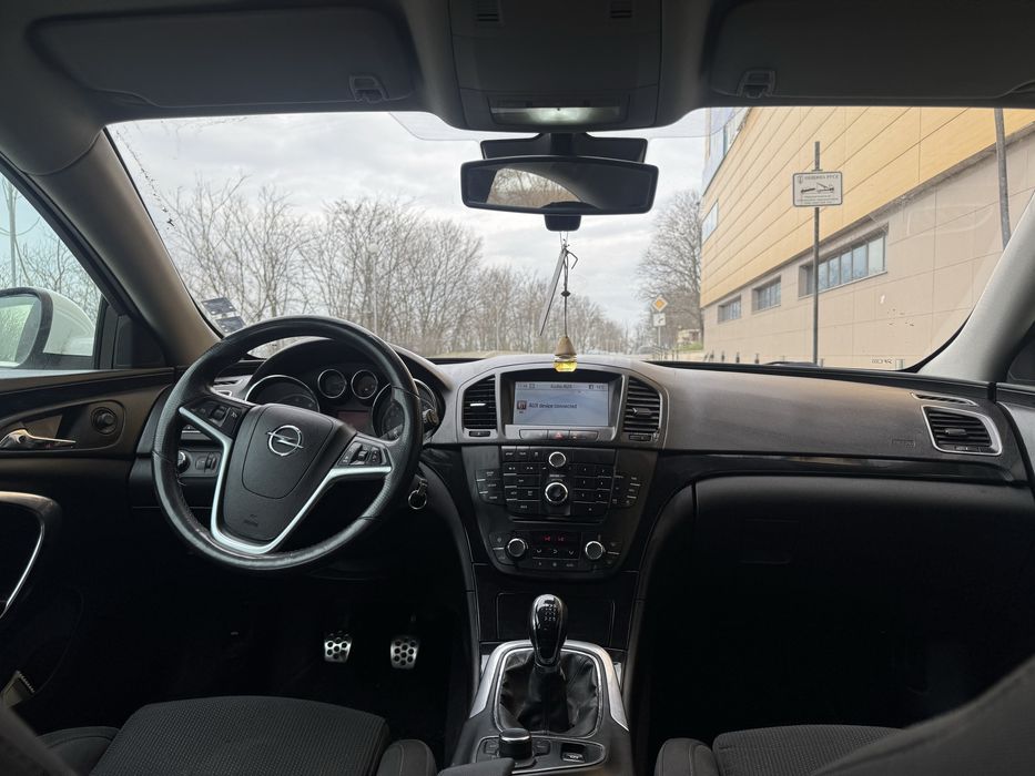 Opel Insignia A 2.0 CDTI