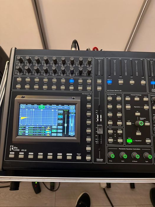 Mixer digital The T.Mix 20.12 – stare foarte bună, funcționare impecabilă