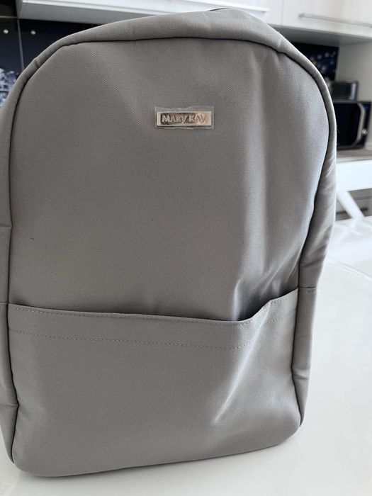 Продам рюкзак, новый, цвет серый