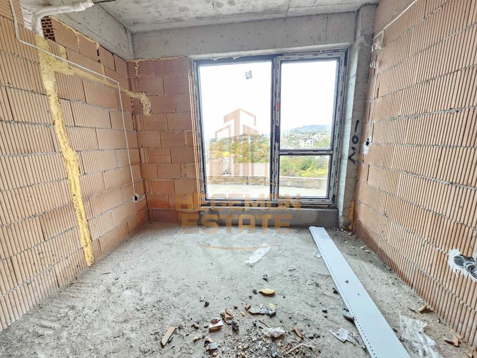 Продава се Тристаен апартамент в Варна, Левски - 89 кв.м за 1869 €/кв.м - Снимка #4