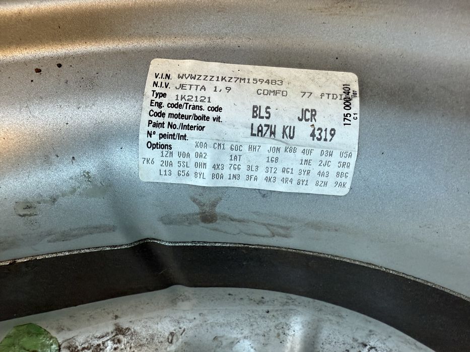 haion punte jug vw jetta golf 5 an 2009 dezmembrari vw jetta golf 5