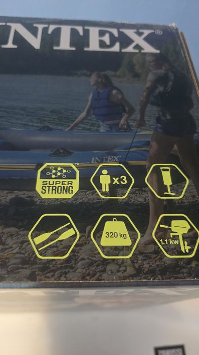 Barca Intex challenger 3 cu vasle si pompa
